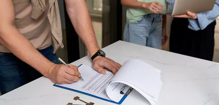 Advantages of Using Assignment of Contract in Real Estate in Radcliff, KY