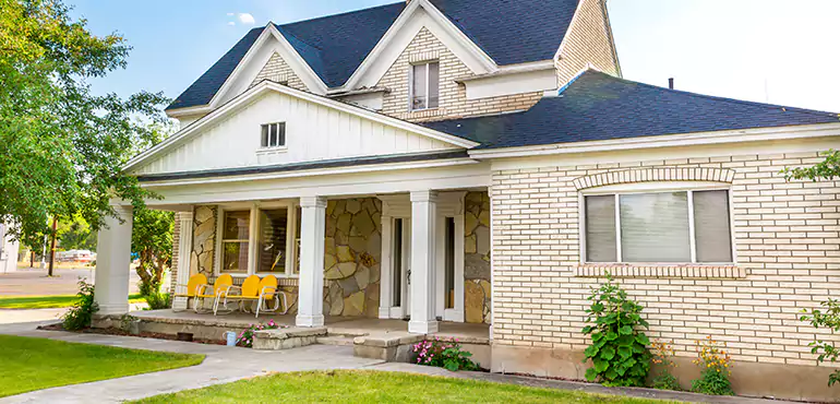 Why Homeowners in Versailles Sell Their Houses After Losing a Job – And How We Can Help