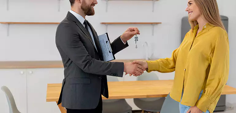 Why Sell Your House With Tenants for Cash in Radcliff, KY?