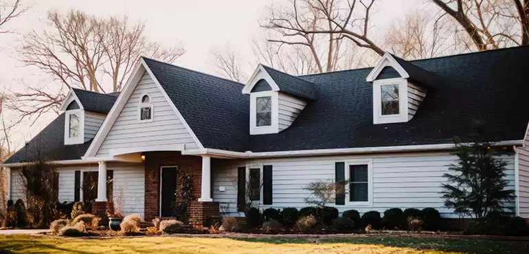 Sell Your Home Quickly and Get a Cash Offer Today in Versailles, KY