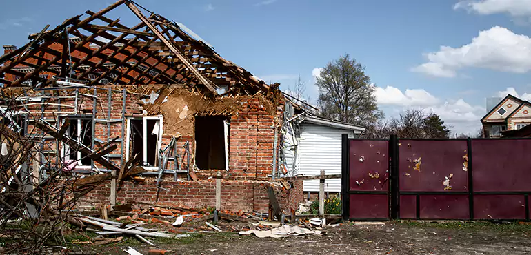 Types of Houses We Buy Without Repairs in Versailles, KY